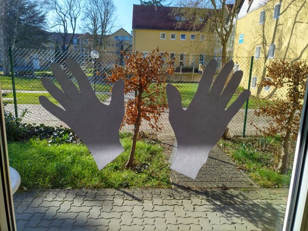 Haendekette20.jpg